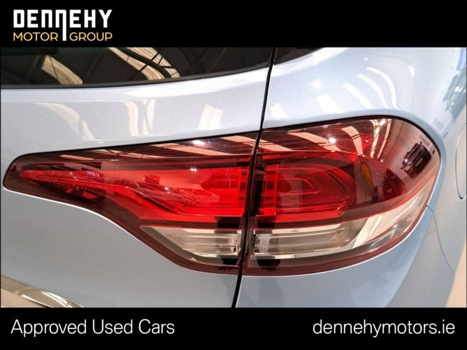 2017 Renault Scenic - image 20