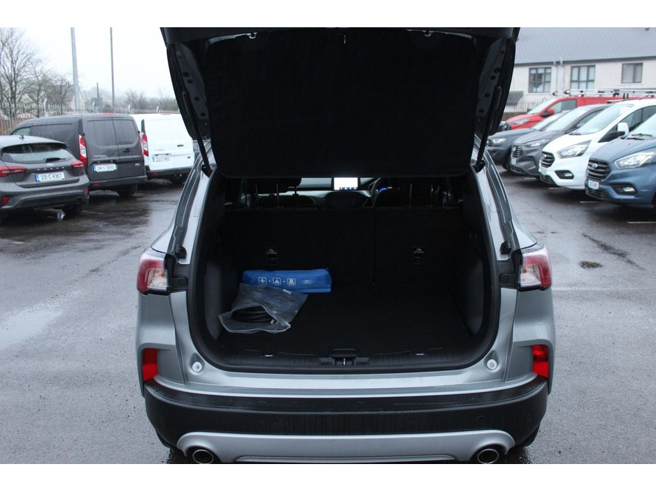 2024 Ford Kuga 2.5 Duratec 225PS PHEV Titanium Auto €32,950