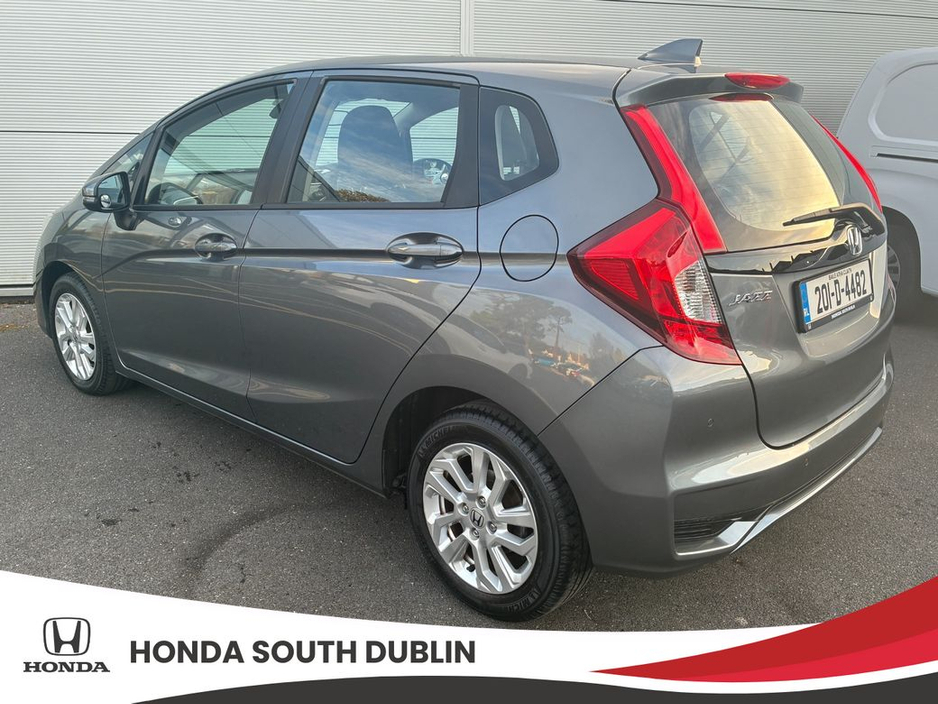 2020 Honda Jazz - image 7