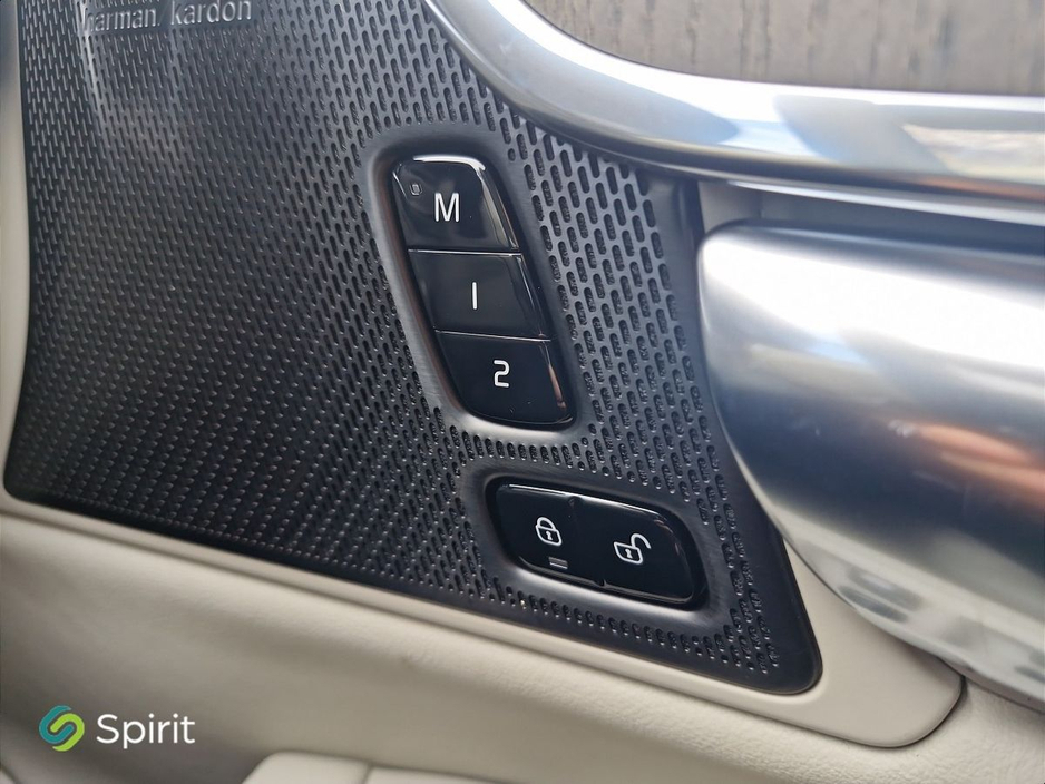 2026 Volvo V90 - image 11