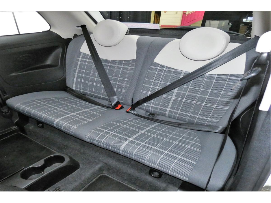 2018 Fiat 500 - image 16