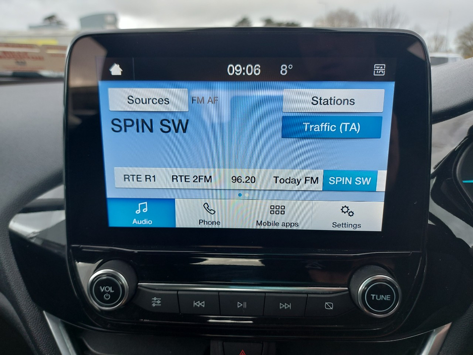 2022 Ford Fiesta - image 22