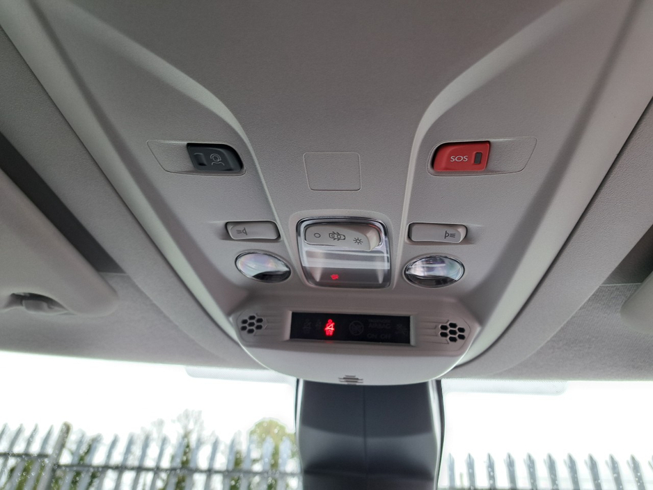 2026 Opel Combo - image 32