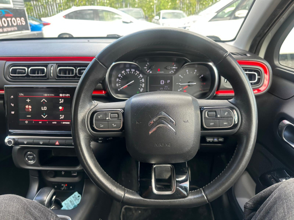 2017 Citroen C3 - image 15