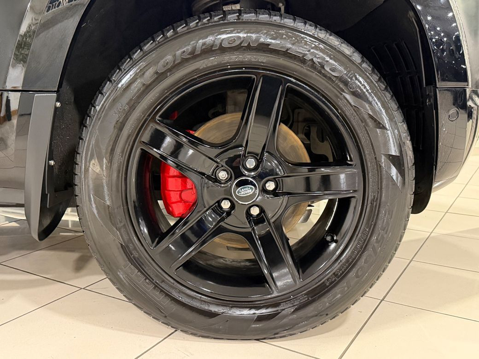 2023 Land Rover Defender 3.0 D300 SE COMMERCIAL 3 SEATER N1=LOW MILES//HUGE SPEC//1 OWNER=FULL LAND ROVER SERVICE HISTORY=TAILORED FINANCE PACKAGES AVAILABLE=TRADE IN'S WELCOM €59,995