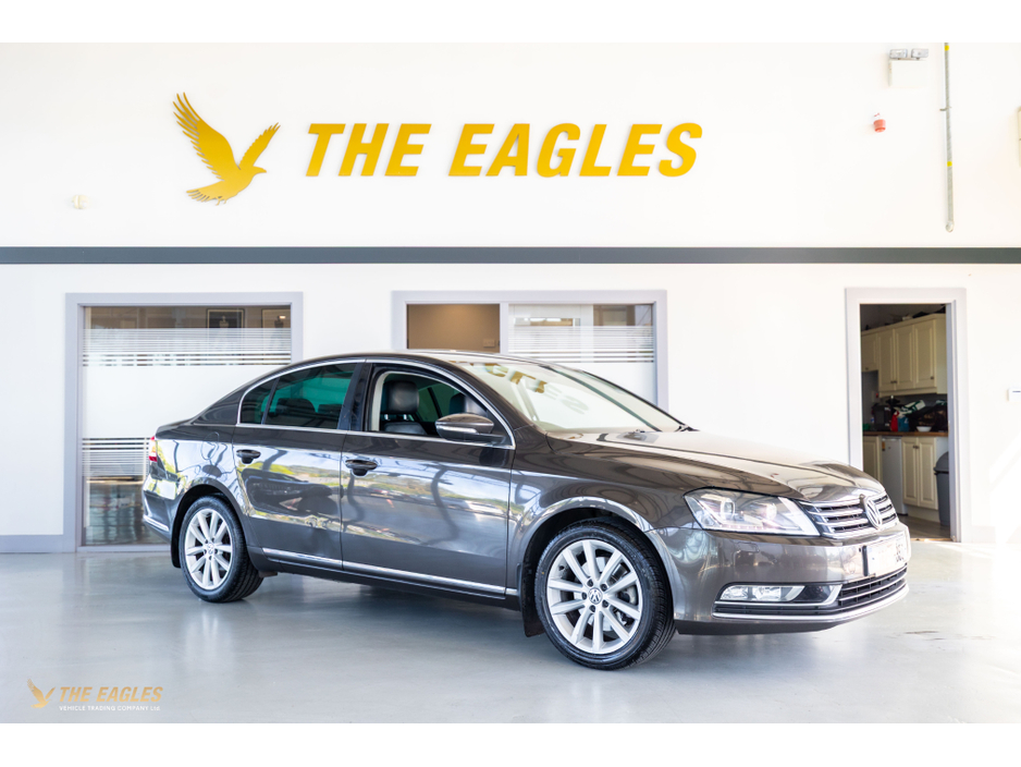 2014 Volkswagen Passat HIGHLINE 1.6 TDI MANUAL 6SPEED FWD BLUEMOTION 105HP 4DR €7,950