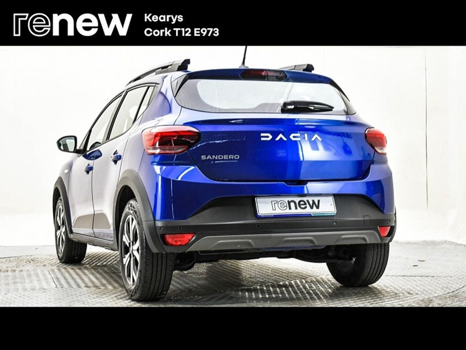 2023 Dacia Sandero Stepway Journey TCe 90 €18,900