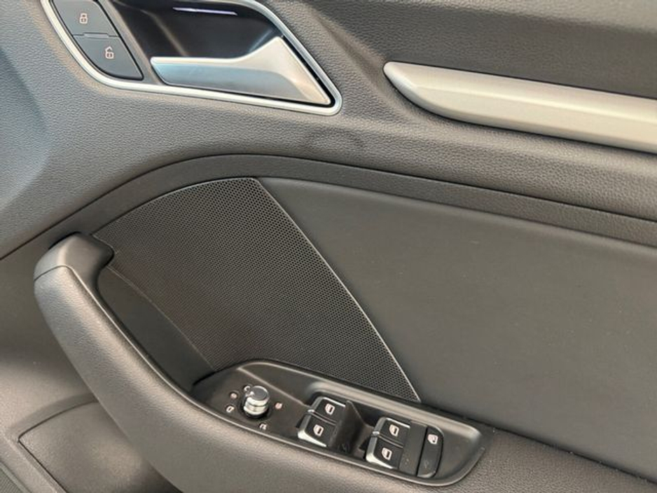 2016 Audi A3 - image 12