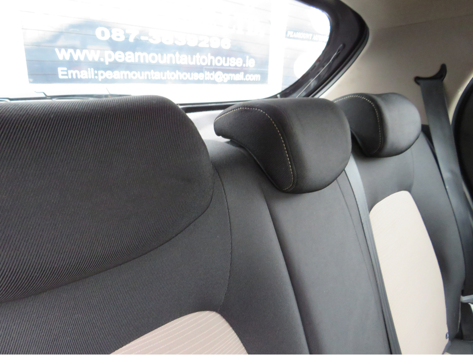 2014 Hyundai i10 5DR LOW MILEAGE PETROL NCT & TAX 26 €5,999