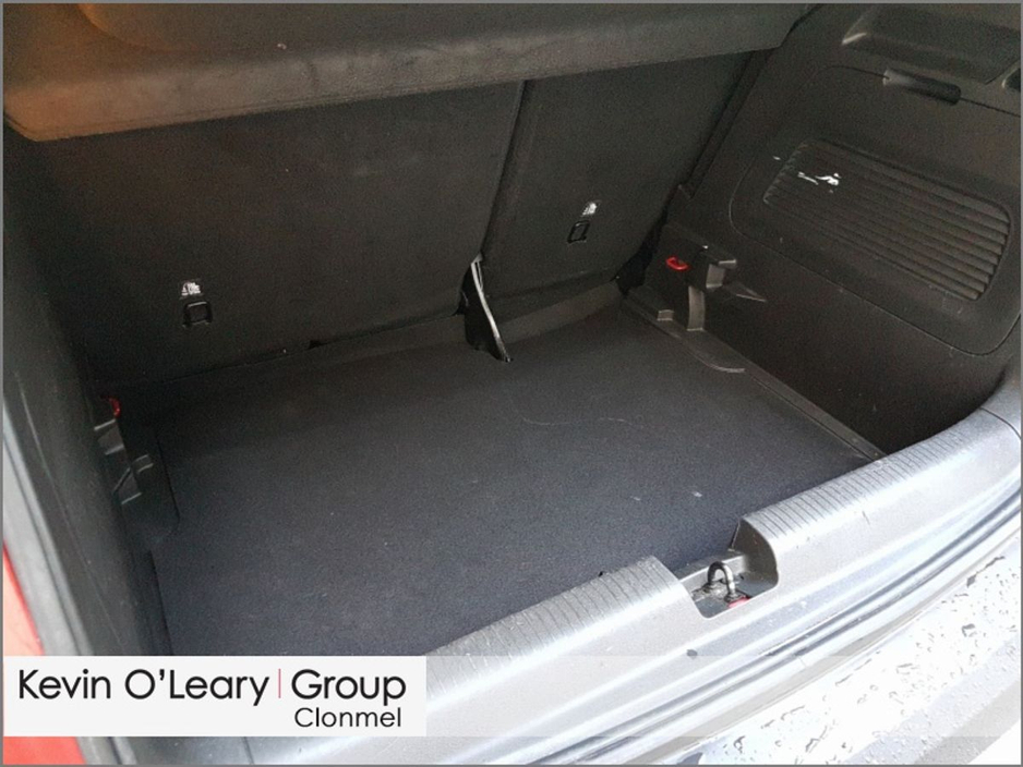 2023 Opel Crossland SRI 1.2i 83PS 5 Speed €22,995