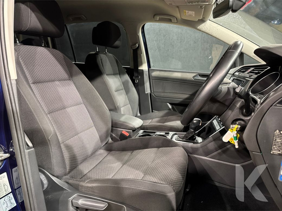 2017 Volkswagen Touran - image 21