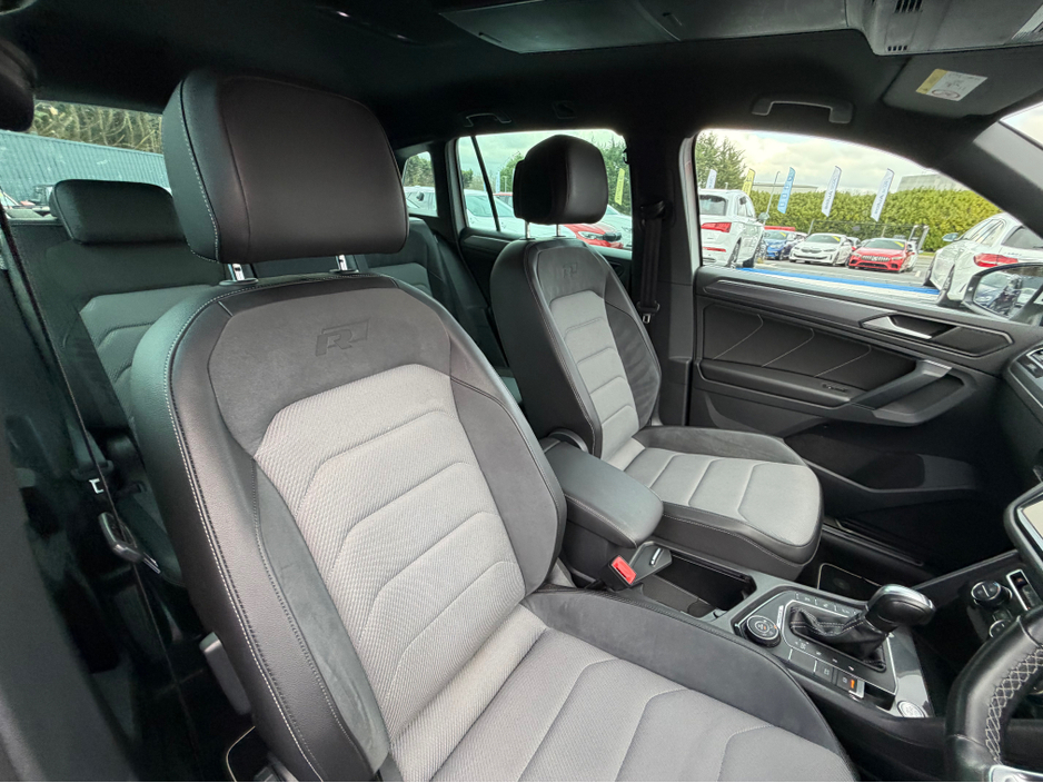 2019 Volkswagen Tiguan R-LINE 4WD - 2.0L DIESEL - AUTO - 12M WARRANTY - CAR: 1724 €32,950