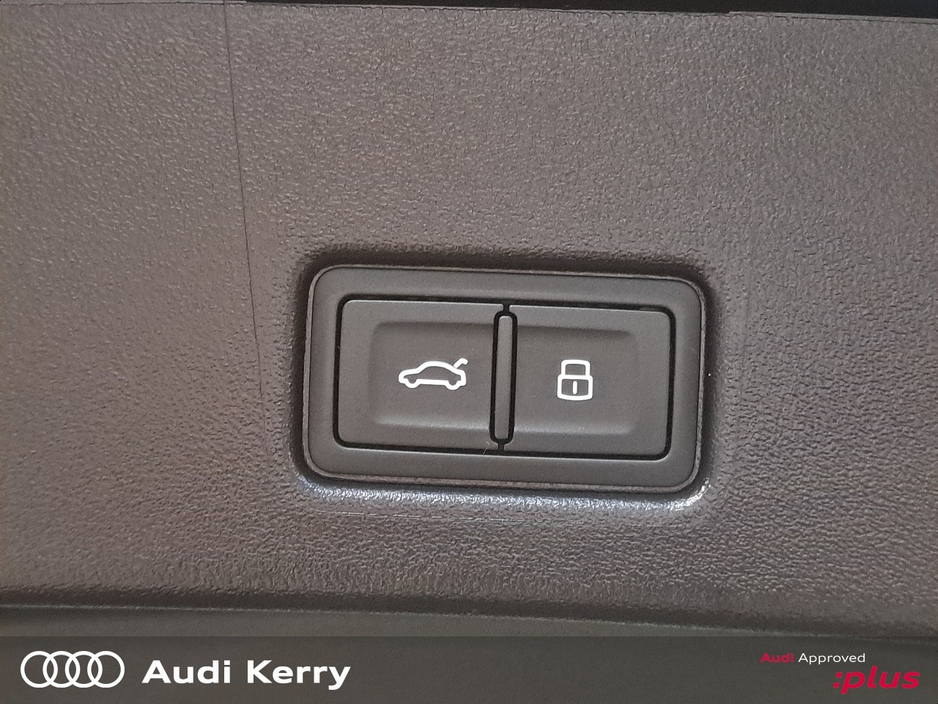 2024 Audi Q4 e-tron 45 E-TRON S-LINE SPORTBACK BLACK EDITION €48,900