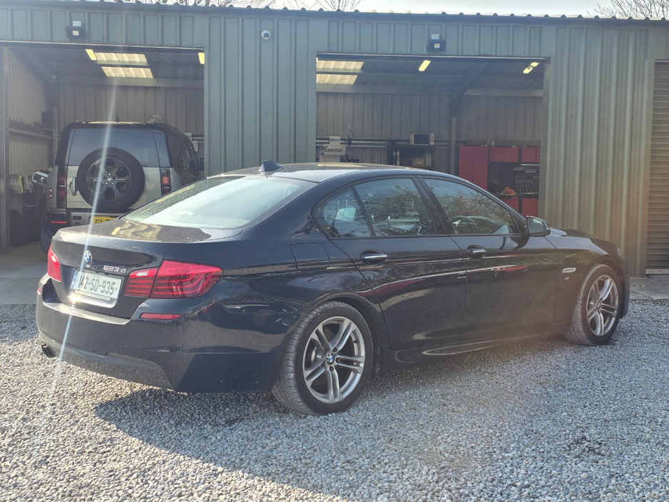 2014 BMW 5 Series - image 7