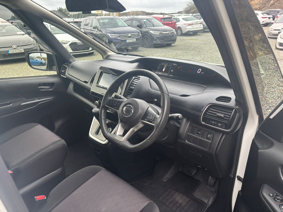 2018 Nissan Serena  €16,950