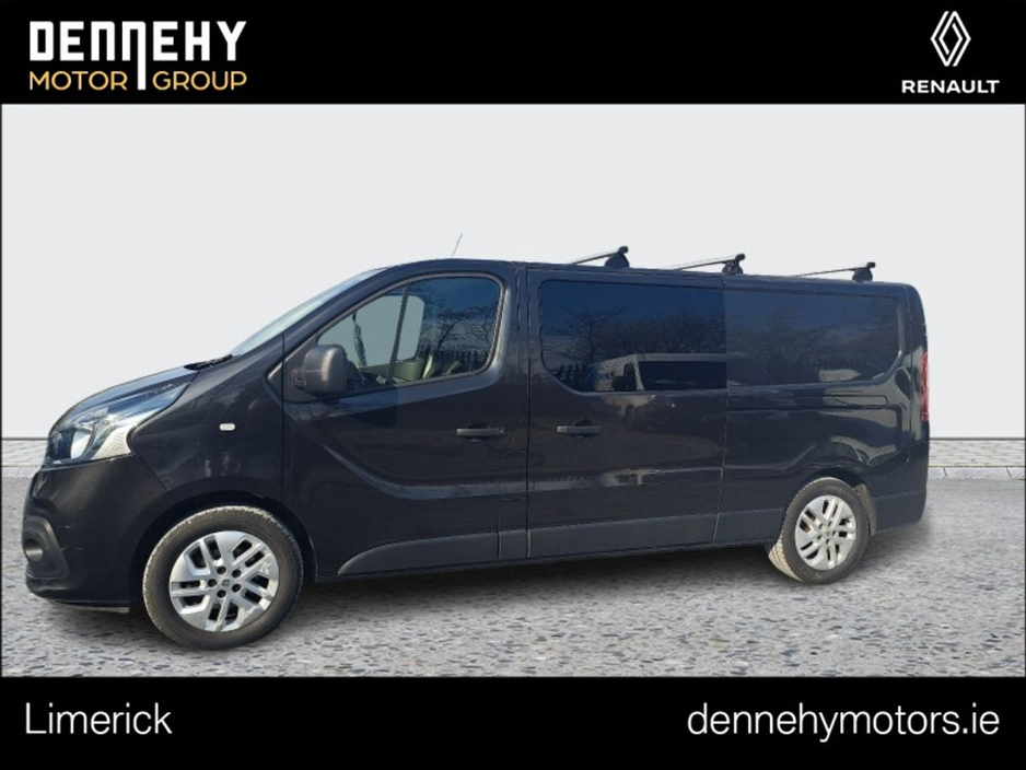 2019 Renault Trafic - image 16