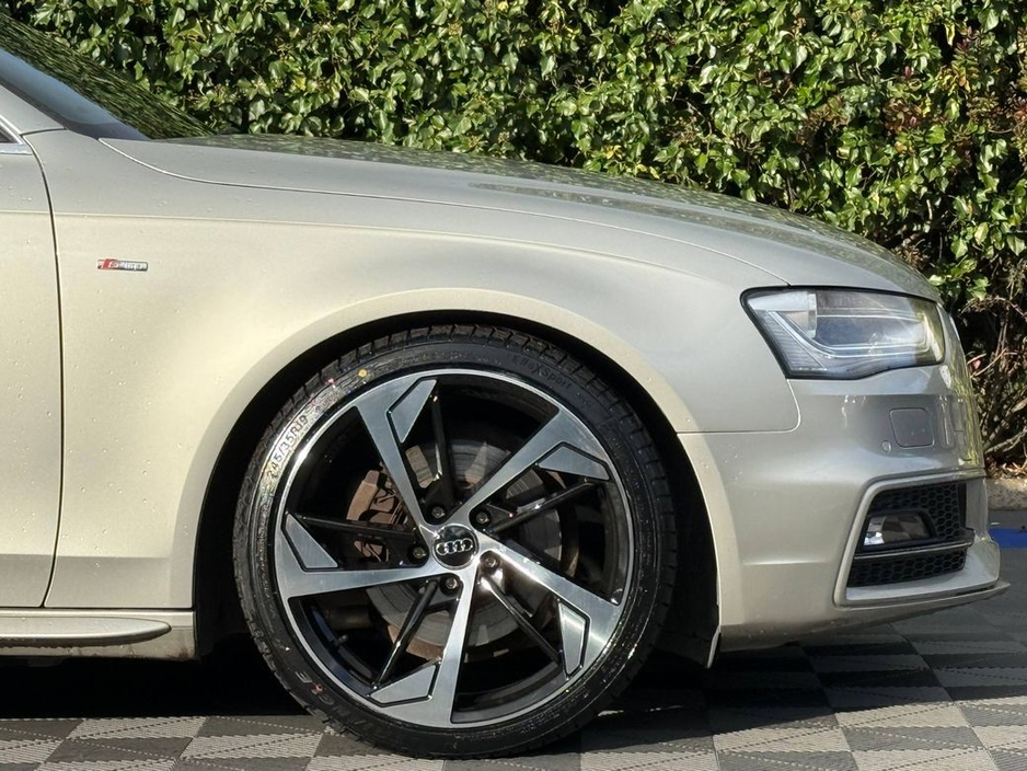 2015 Audi A4 - image 9