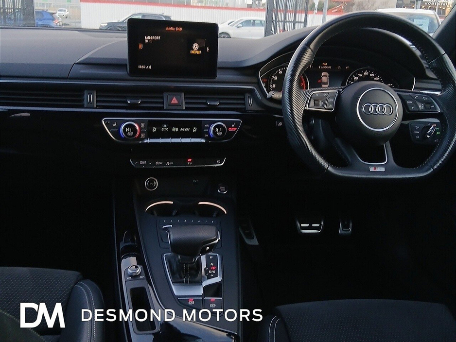 2018 Audi A4 - image 8