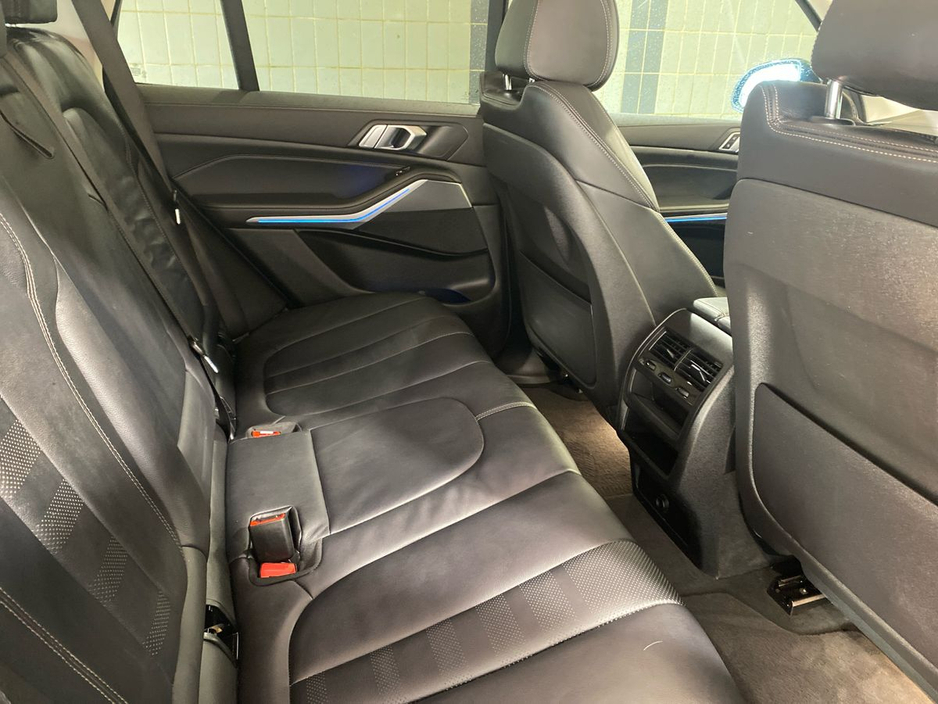 2021 BMW X5 - image 19