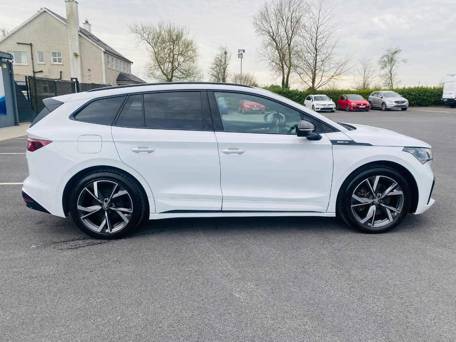 2024 Skoda Enyaq - image 4