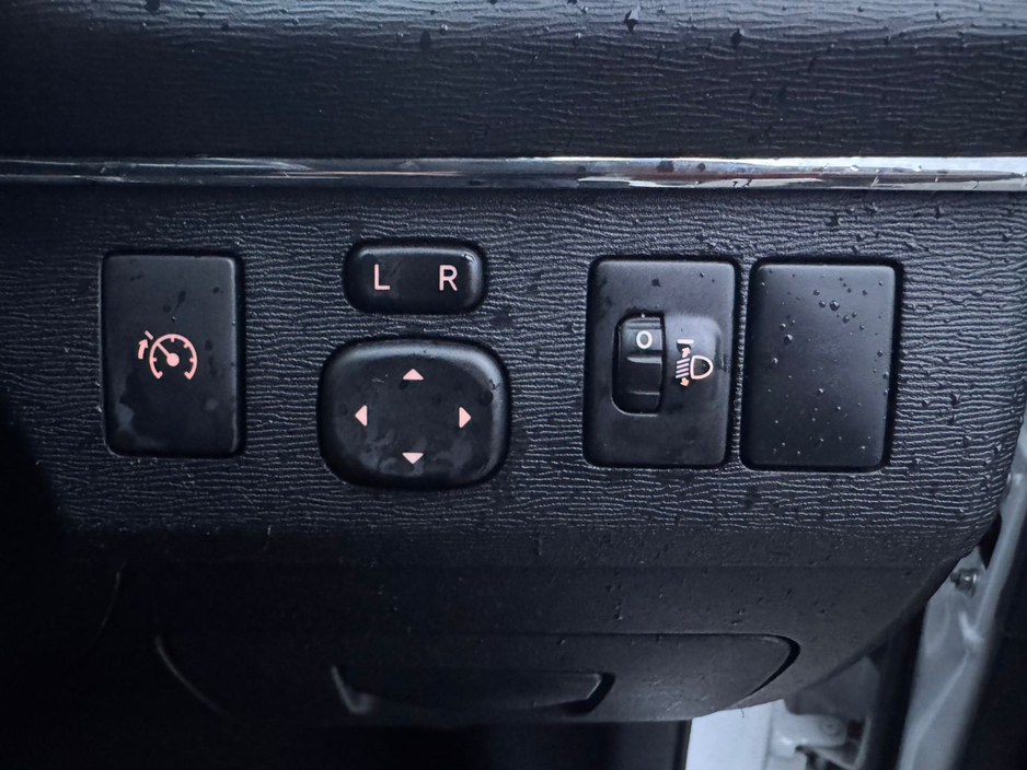 2015 Toyota Avensis 2.0 D-4D ICON ESTATE 5DR OVERMOUNT 126BHP €10,800