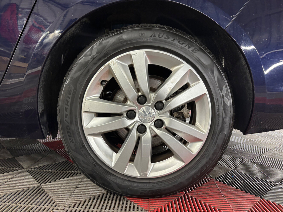 2018 Peugeot 308 1.2 Puretech 110bhp SW Active €9,950