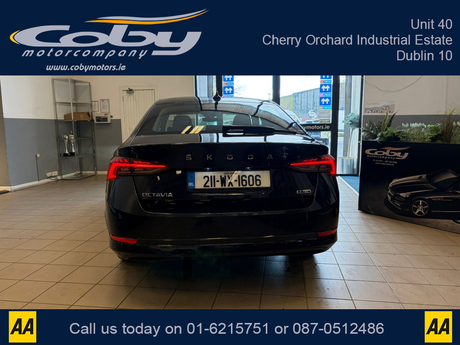 2021 Skoda Octavia - image 9
