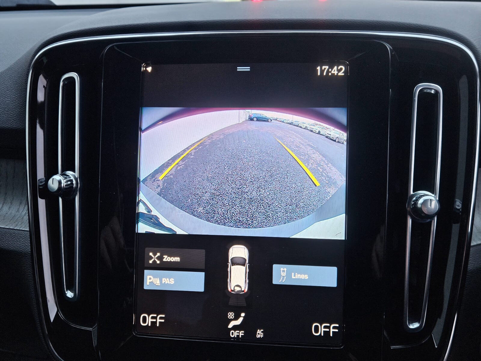 2021 Skoda Kodiaq - image 14