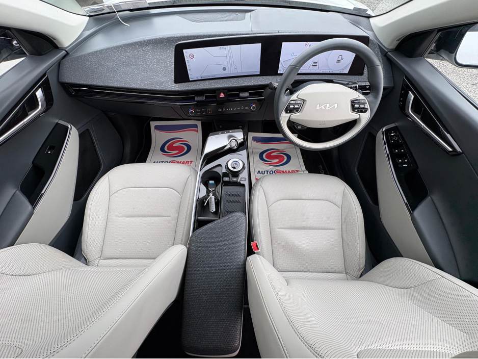 2024 Kia EV6 - image 5