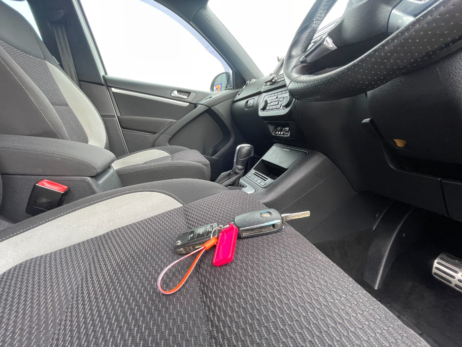 2015 Volkswagen Tiguan - image 19