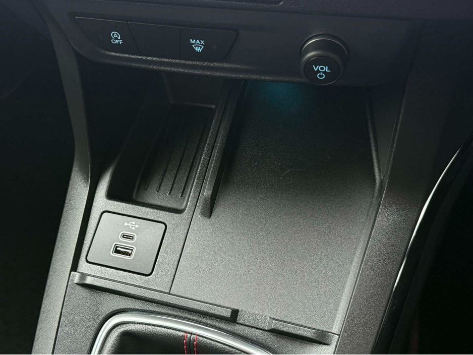 2025 Ford Puma - image 15