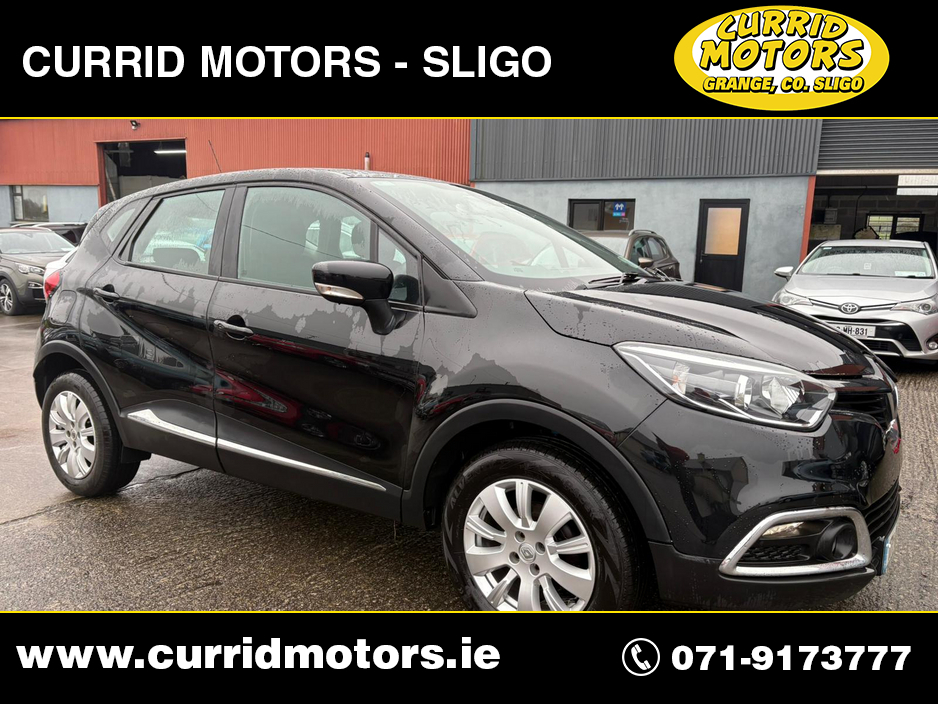 2017 Renault Captur 0.9 TCE EXPRESSION + 90 90BHP 5DR
