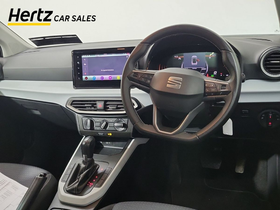 2024 SEAT Arona - image 12