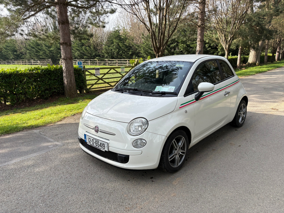 2012 Fiat 500 - image 4