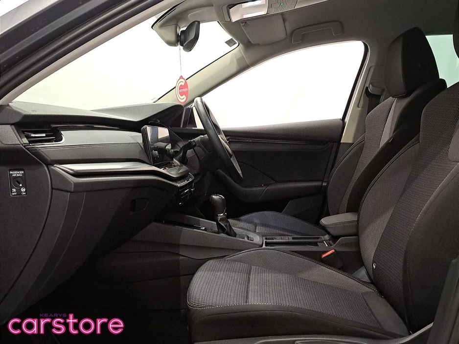 2024 Skoda Octavia OCTAVIA AMB 2.0TDI 115HP €30,880