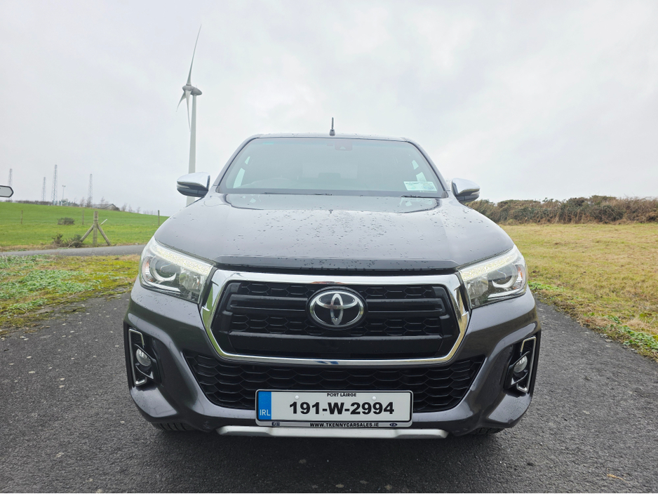2019 Toyota Hilux 2.4D4D INVINC 148BHP D/C €29,950