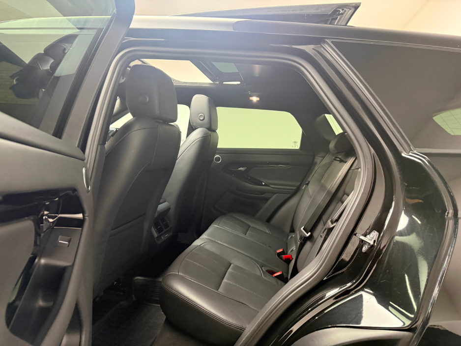 2024 Land Rover Range Rover Evoque HSE DYNAMIC P300E *PAN ROOF* €51,990