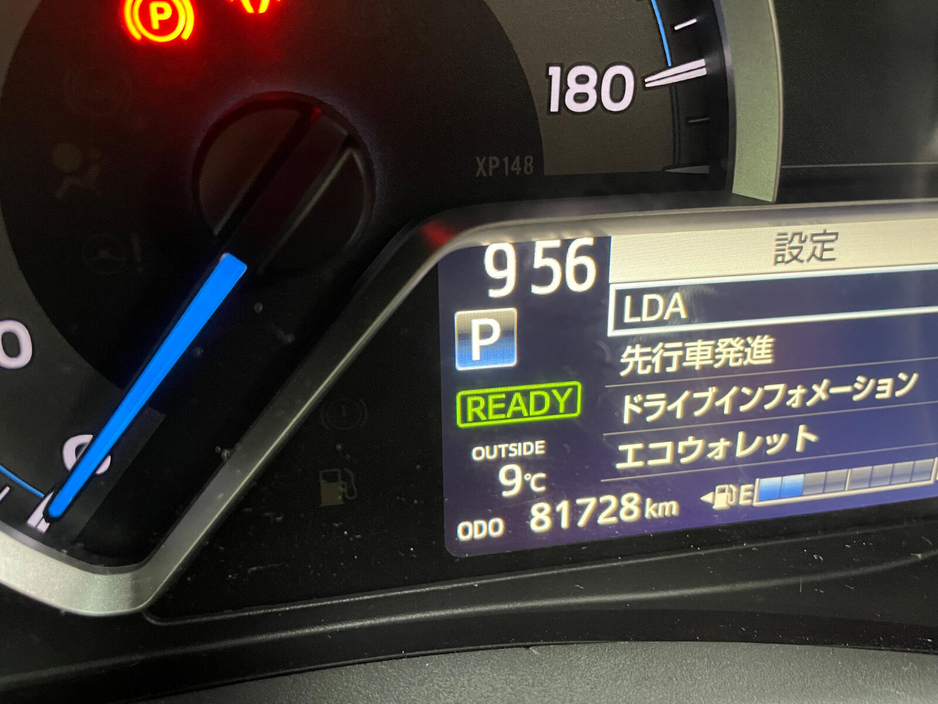 2017 Toyota Yaris - image 12