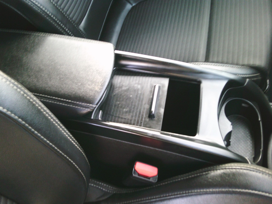 2017 Renault Scenic - image 9