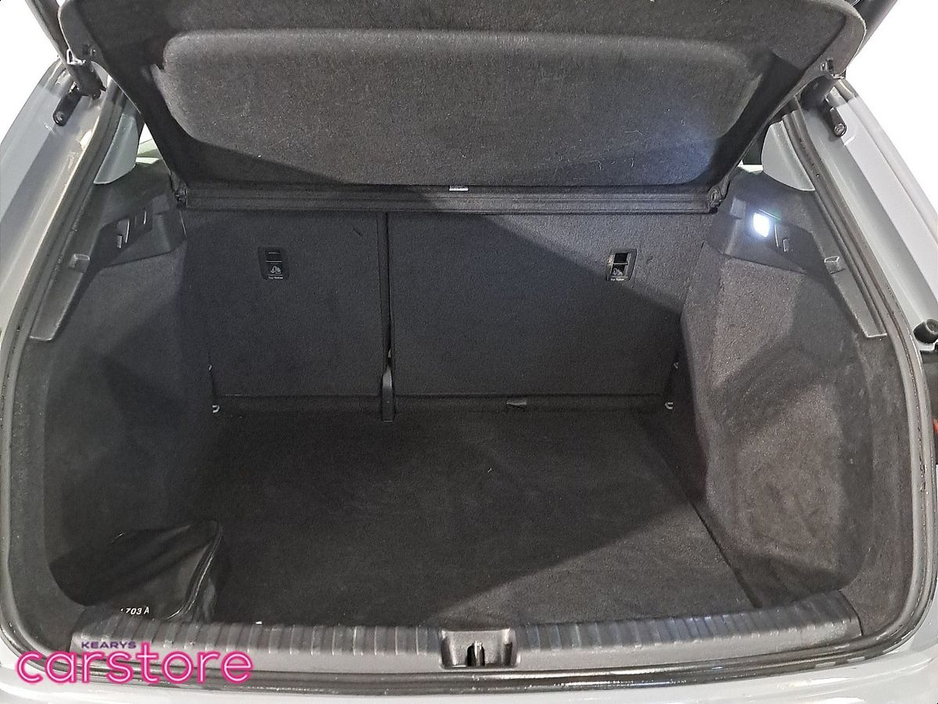 2023 Audi Q4 e-tron - image 18