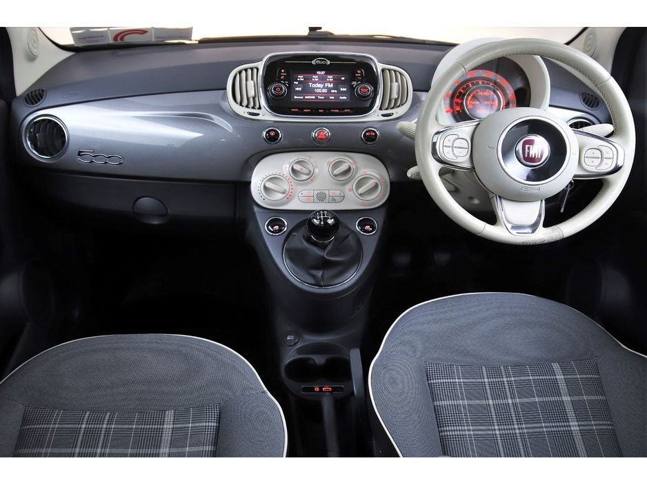 2017 Fiat 500 - image 14