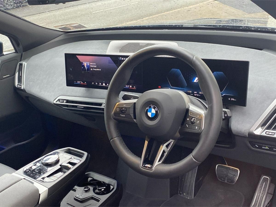 2025 BMW iX xDrive45 M Sport €85,950