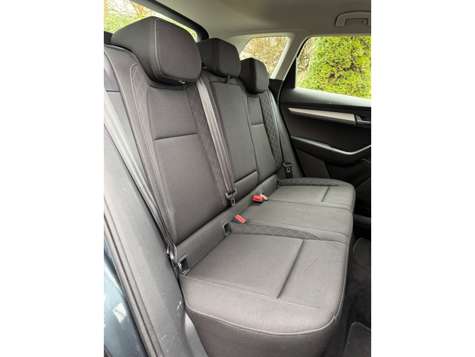 2020 Skoda Karoq 1.6TDI 115bhp DSG Ambition €24,900