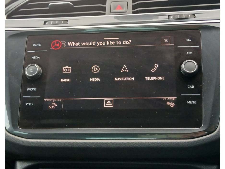 2023 Volkswagen Tiguan - image 16