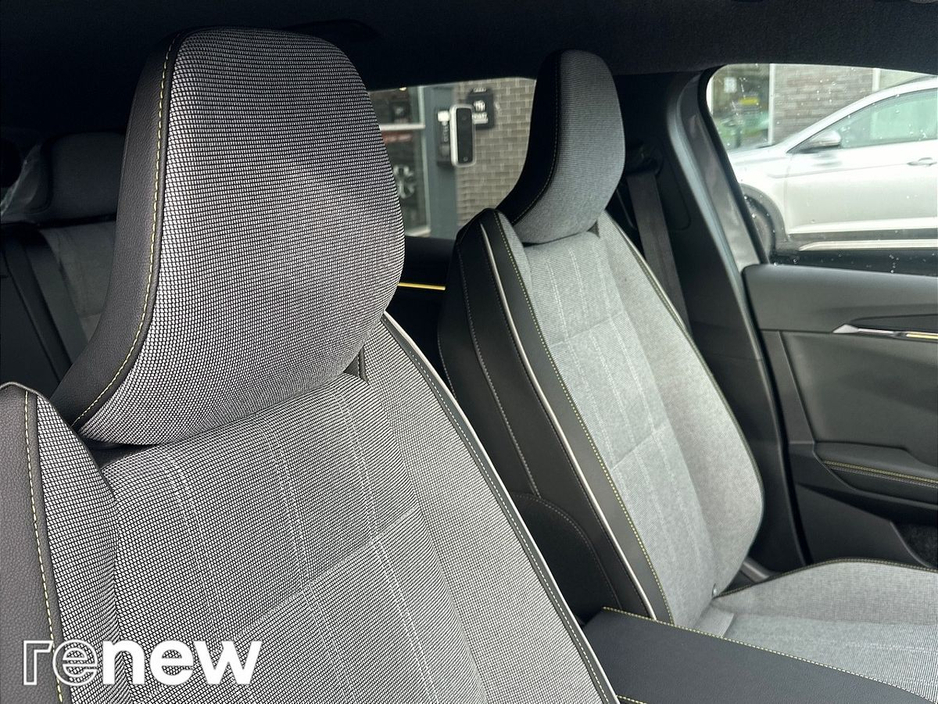 2026 Renault Scenic Techno 87kWh 220hp