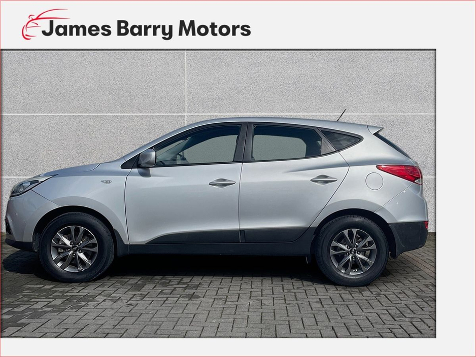 2014 Hyundai ix35 - image 3