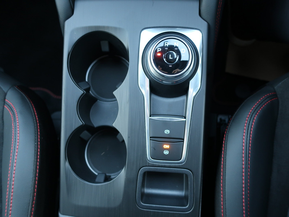 2026 Ford Kuga 2.5 Duratec 243PS PHEV ST-Line X Ed Auto €48,995