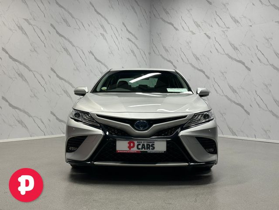 2020 Toyota Camry - image 5