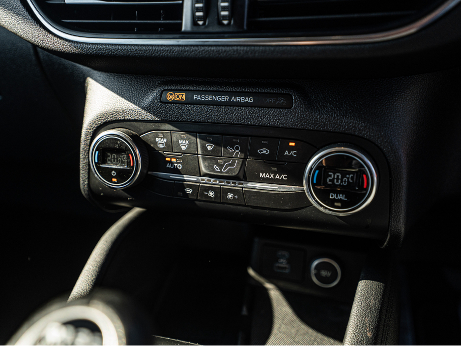 2020 Ford Kuga - image 31