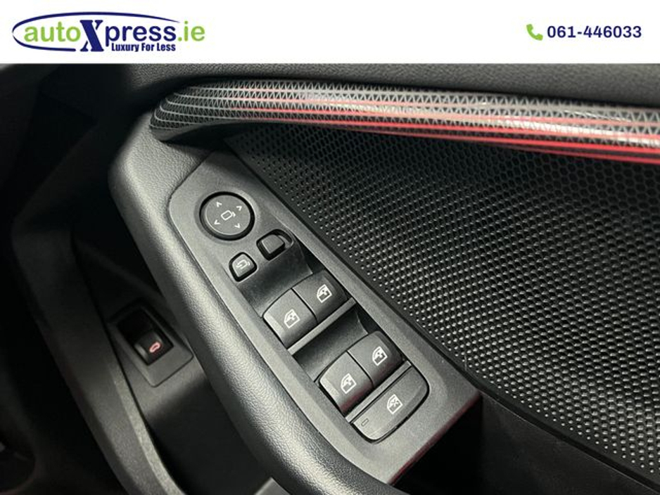 2020 BMW 1 Series - image 37